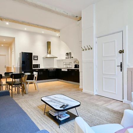 Old Lille: Charming Renovated Apartment Exterior foto
