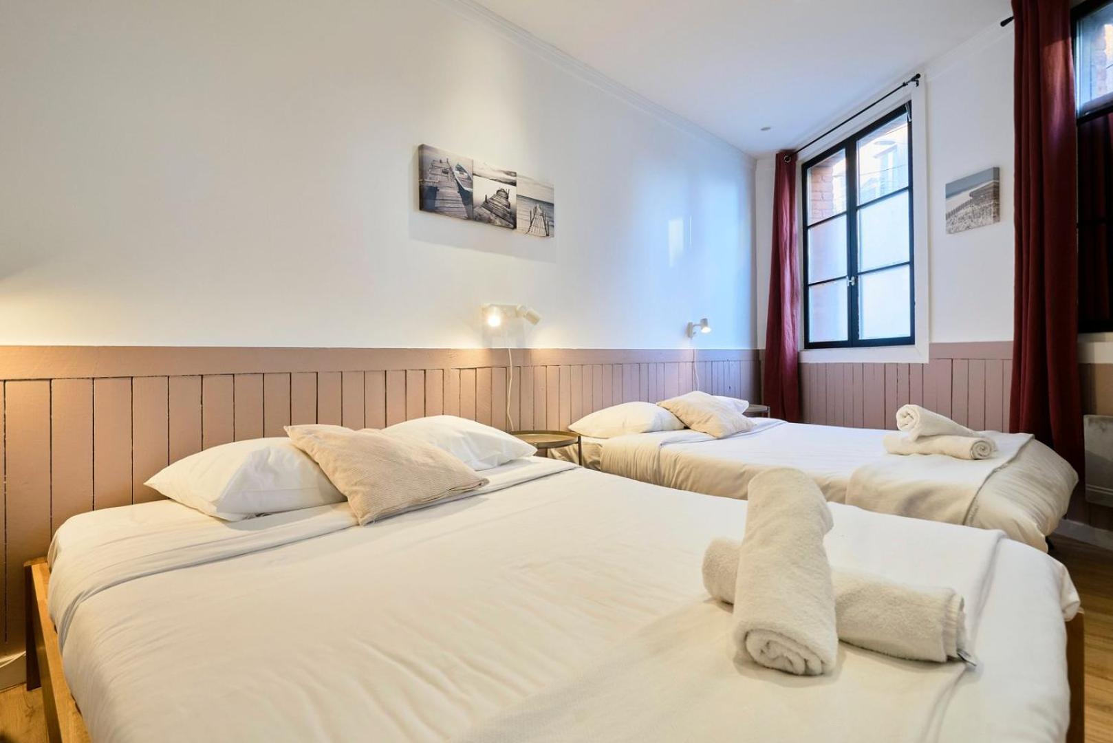 Old Lille: Charming Renovated Apartment Exterior foto